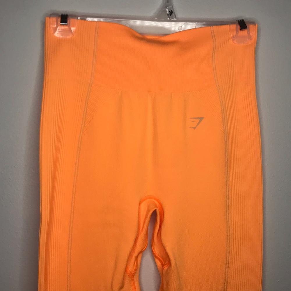 Orange gym shark seamless leggings
